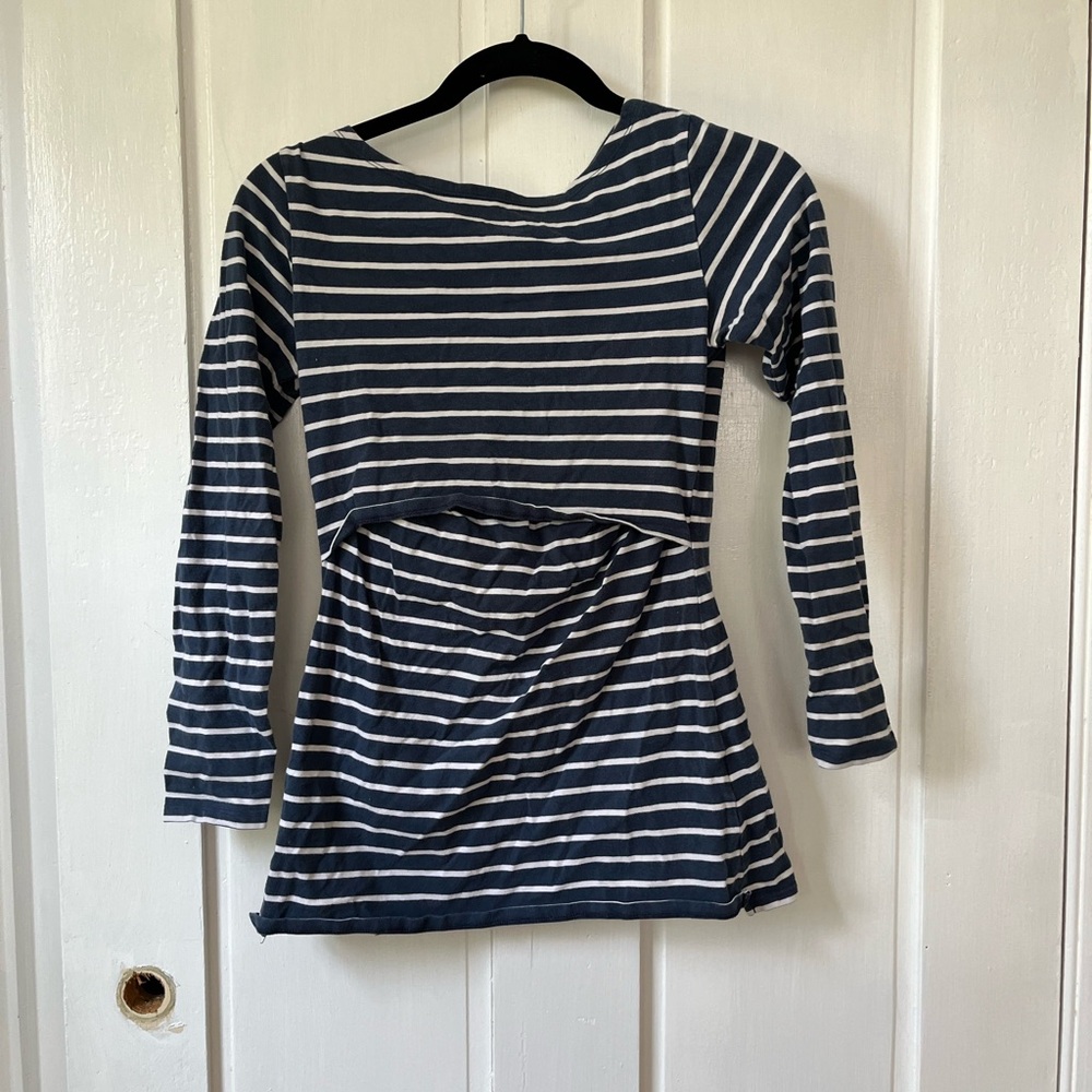 3/4 sleeve nursing shirt